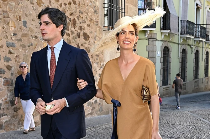 Fernando Fic-Džejms Stjuart sa suprugom