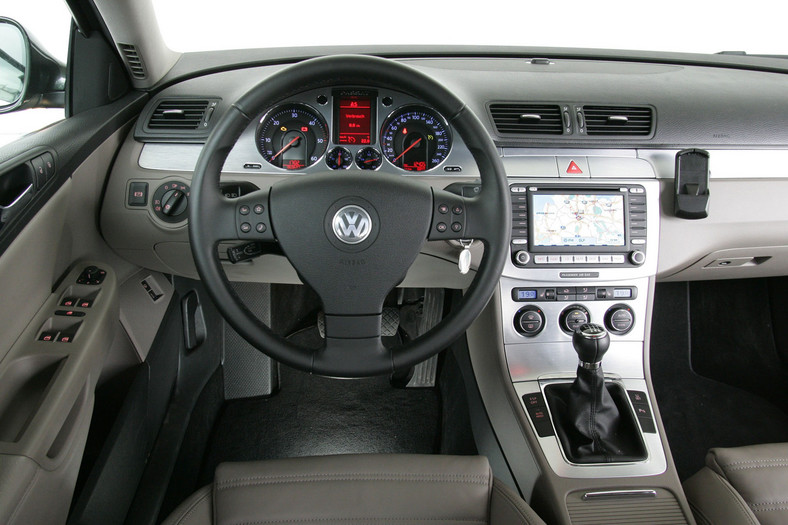 Volkswagen Passat - lata produkcji 2005-10, cena od 15 500 zł