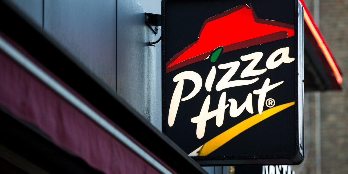 Na razie pizzę w Pizza Hut można zamówić tylko na wynos