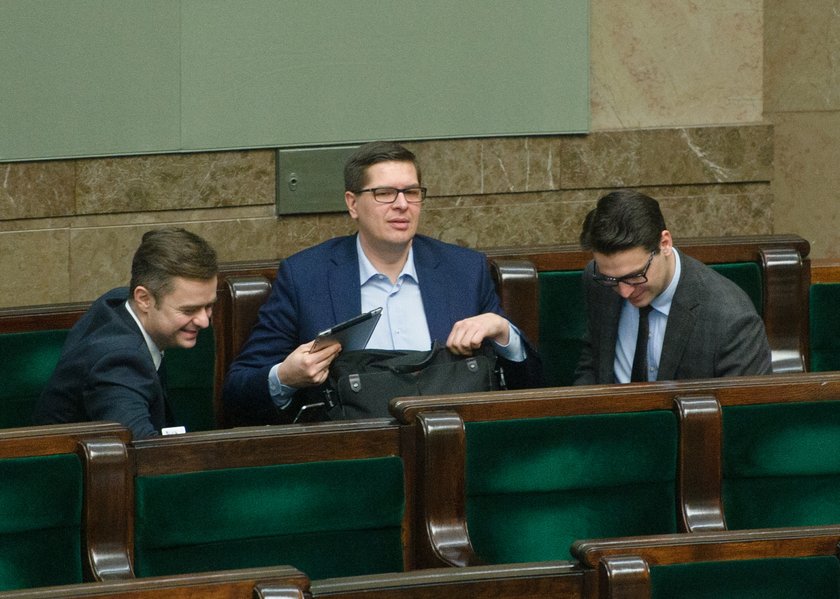 Kolejny poseł od „afery madryckiej” ma fuchę od PiS!