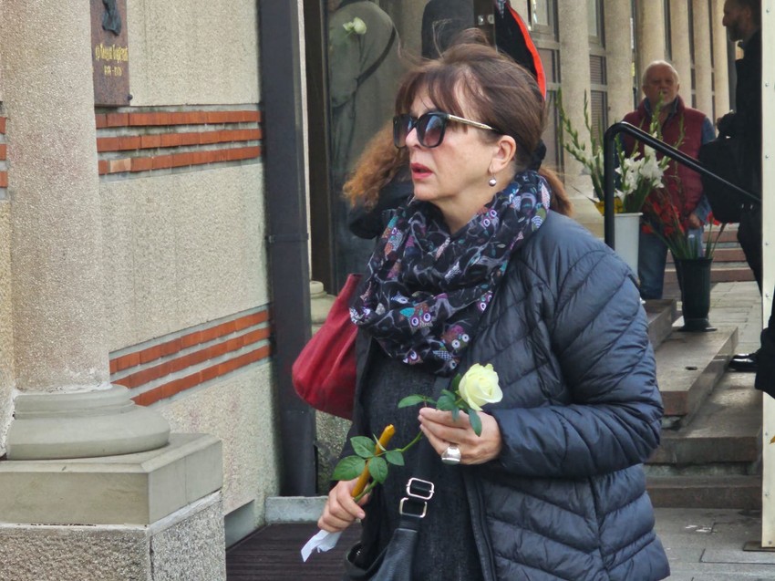 Poznati na sahrani Žarku Lauševiću