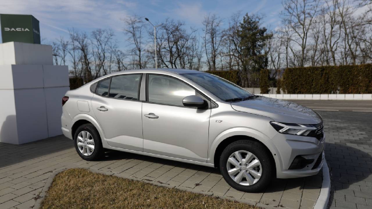 Logan, în cădere liberă, Sandero pierde teren. Ce se întâmplă cu Dacia în Europa
