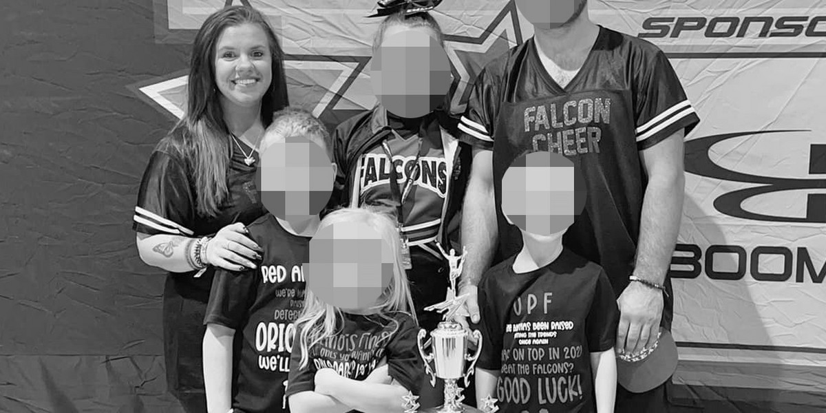 Lauren Dobosz i czwórka jej dzieci zginęli w potwornym wypadku na autostradzie w Illinois.