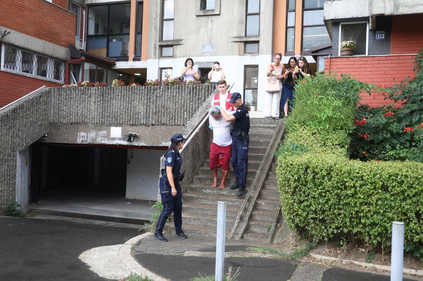 Pronadjena mrtva žena u stanu 