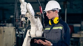 Technologiczny gigant szykuje się do zwolnień w Polskim oddziale? Około 200 osób może stracić pracę