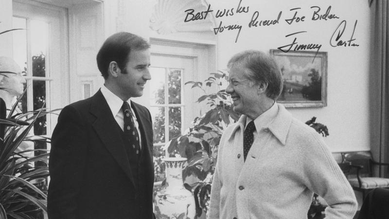 Biden jó benyomásokkal távozott Magyarországról, és támogatta Jimmy Carter amerikai elnököt a Szent Korona hazajuttatásában / Fotó:  Wikimedia Commons