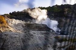 Campi Flegrei.  Eksperci ostrzegają przed erupcją superwulkanu we Włoszech