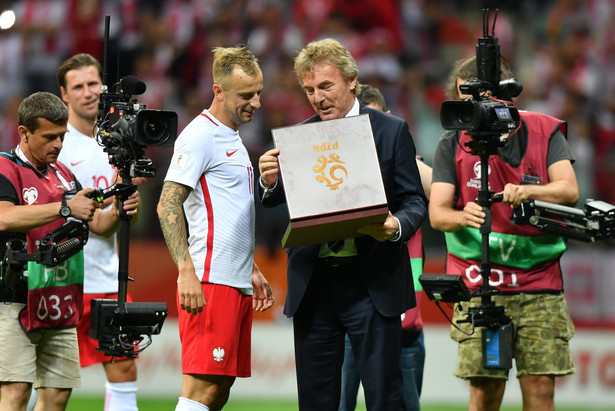 El. MŚ 2018: Kamil Grosicki jeszcze nie wyrobił wizy do Rosji