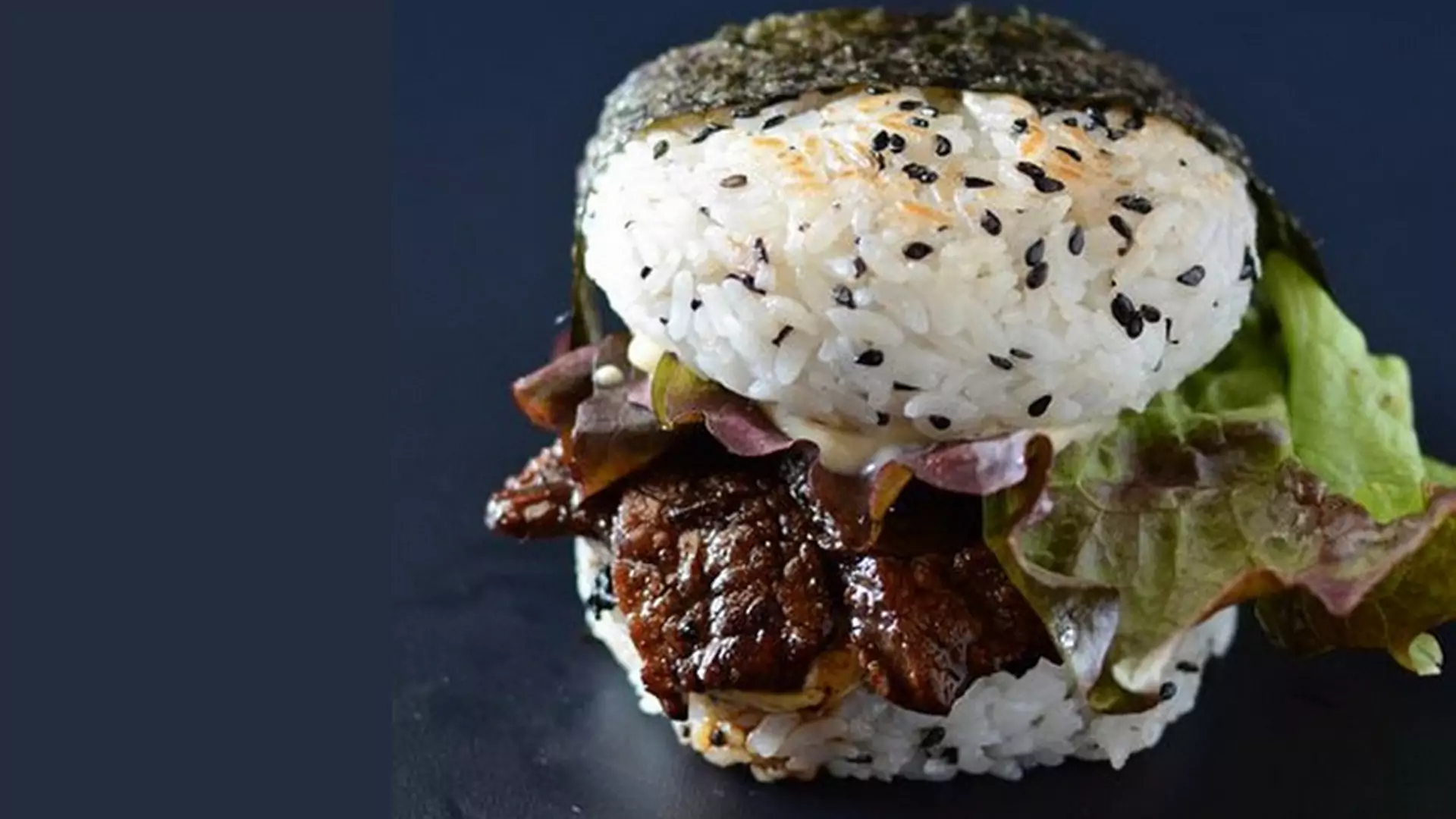 Sushi-burger, czyli prawdopodobnie najbardziej zaskakujący, kulinarny wynalazek ostatnich lat