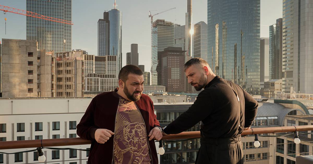 DeutschrapSerie &quot;Skylines&quot; auf Netflix Die härtesten Hunde sind hier
