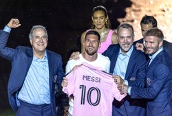 Lionel Messi zaprezentowany Interze Miami. Ulewa nie zatrzymała kibiców. Stadion pękał w szwach