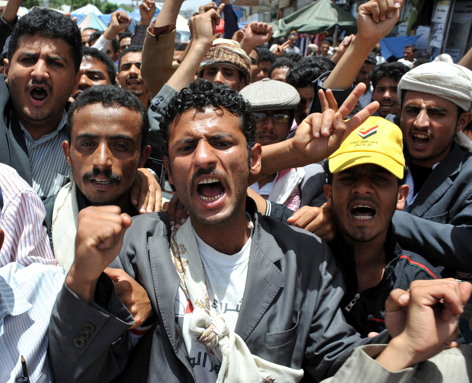 Protestujący w Jemenie