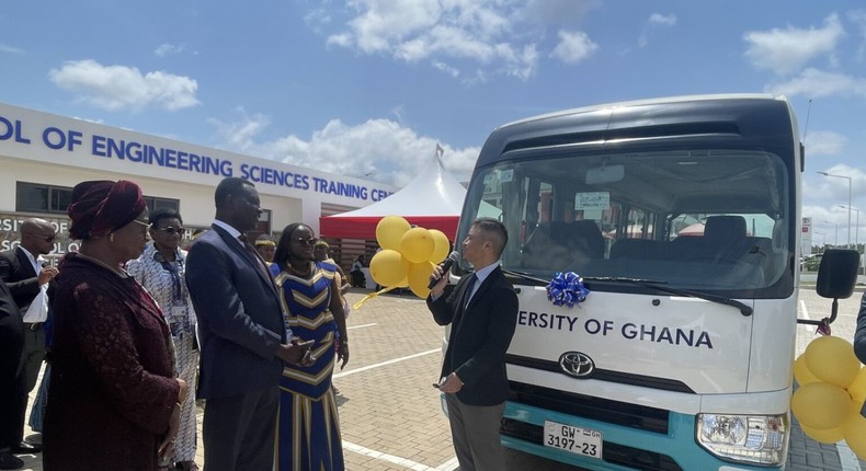 Toyota and the University of Ghana open the School of Engineering Sciences Training Center.