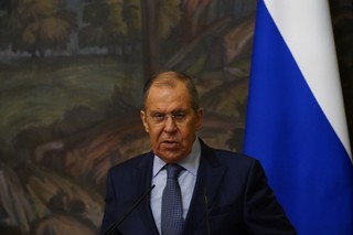 Ławrow: Ryzyko wybuchu konfliktu nuklearnego jest realne