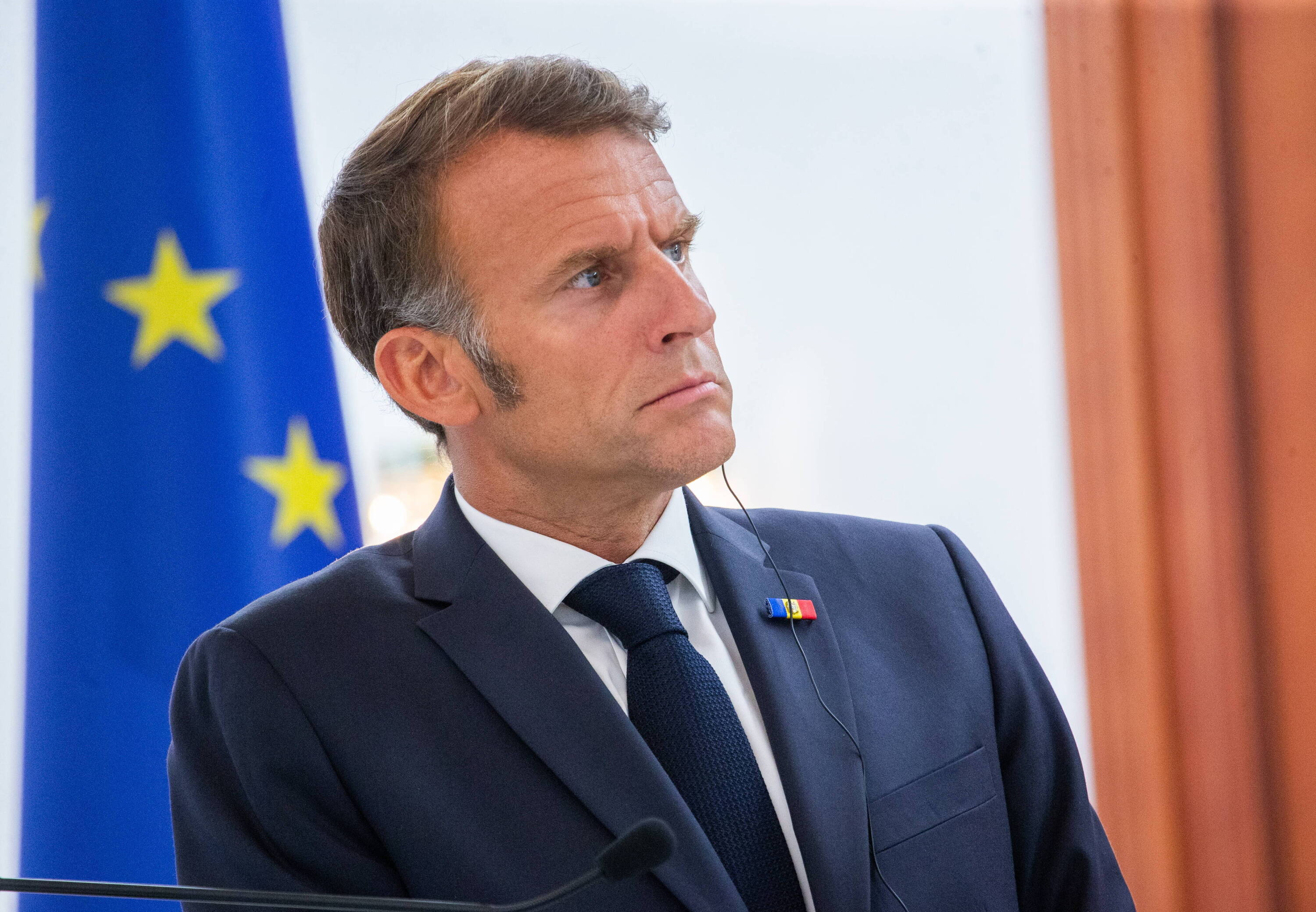 Macron: Francja mogłaby wysłać tysiące żołnierzy na Ukrainę jako siły pokojowe