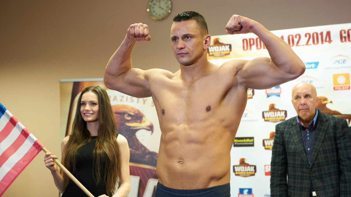 Trzykrotny mistrz Polski amatorów Mateusz Malujda (4-2-1, 1 KO) będzie przeciwnikiem Marcina Rekowskiego (12-1, 10 KO) podczas gali Wojak Boxing Night w Hotelu Arłamów. Tomasz Babiloński poinformował, że 15 marca pięściarze boksujący w wadze ciężkiej spotkają się na dystansie sześciu rund.