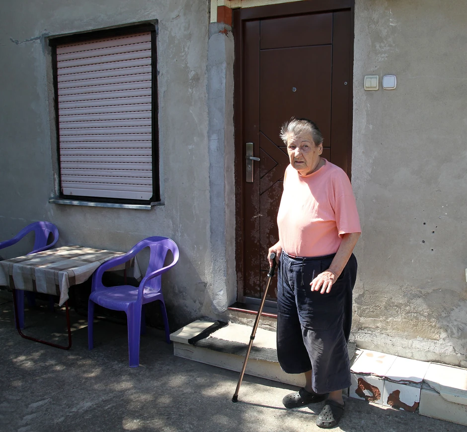 Nada, gazdarica ispred stana gde je stanovala Suzana 