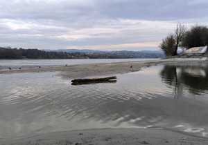 Dunav kod Apatina - nizak vodostaj, arhiva