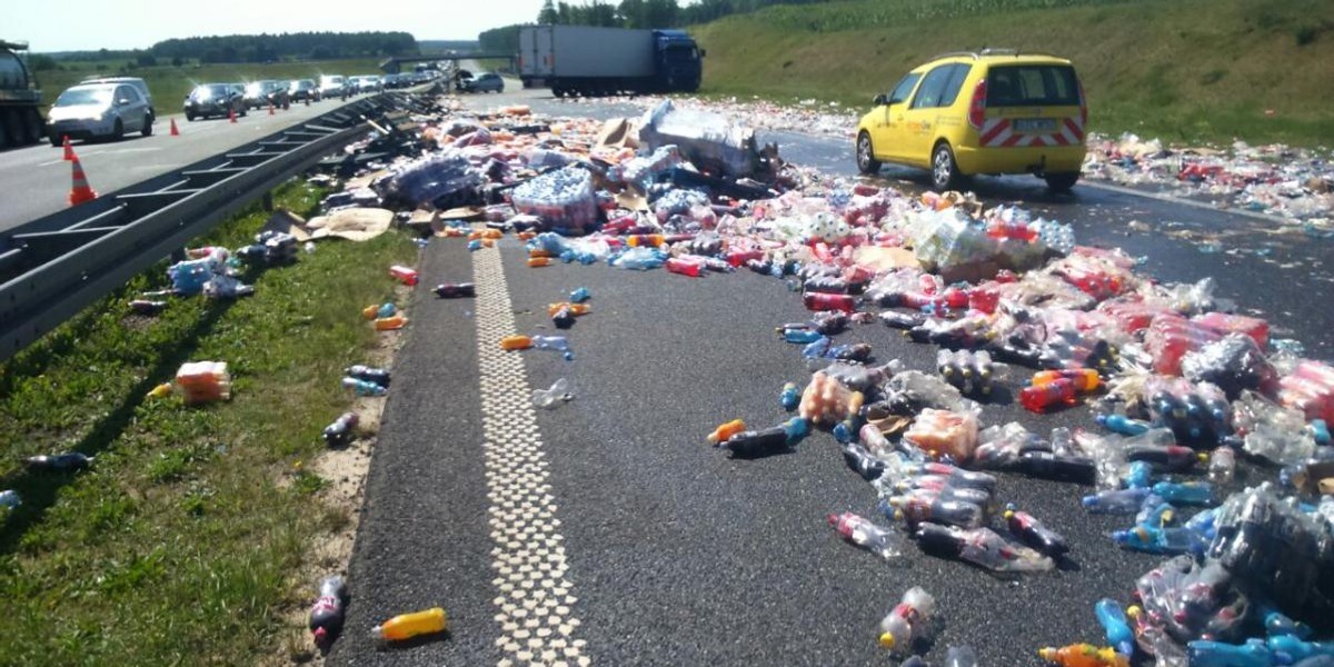 wypadek na autostradzie a1