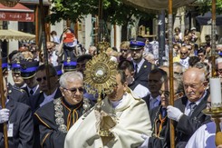 Czy Boże Ciało 2024 to święto nakazane? Czy trzeba iść dziś do kościoła i na procesję?