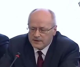 Zbigniew Jędrzejewski - autor publikacji z półki alchemia prawa