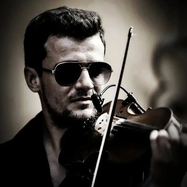 Vo veku iba 27 rokov talentovaný huslista Samuel Hampala.