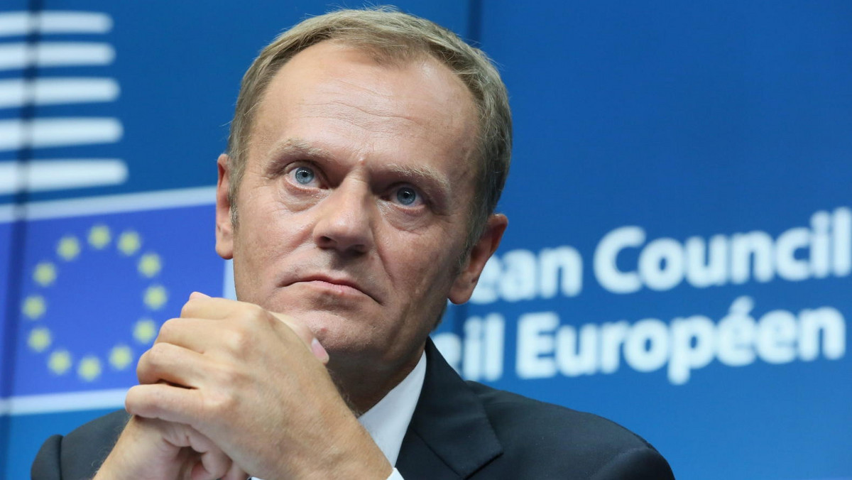 Donald Tusk stanie się euroentuzjastą i pozbędzie się pewnych barier mentalnych w stosunku do strefy euro – mówi PAP Ryszard Petru ekonomista i przewodniczący Towarzystwa Ekonomistów Polskich. Donald Tusk został w sobotę wybrany na szefa Rady Europejskiej.