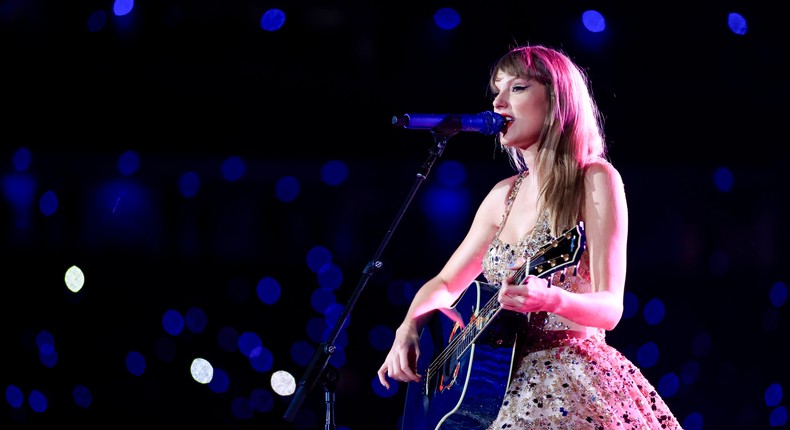 Taylor Swift says she initially brushed aside suggestions from her dad and Kelly Clarkson to rerecord her albums.Buda Mendes/TAS23 via Getty Images