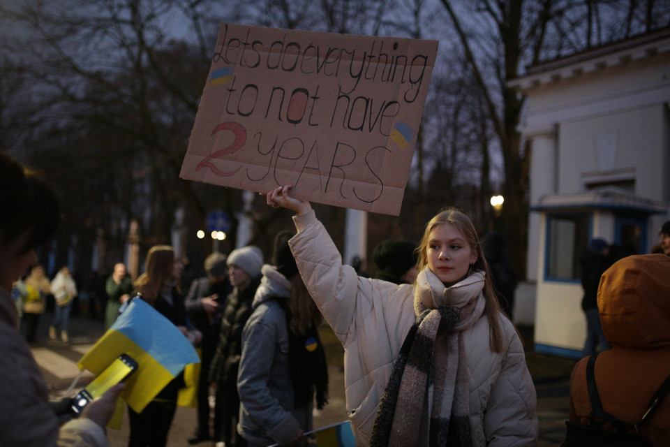 Marsz poparcia dla Ukrainy w pierwszą rocznicę rosyjskiej inwazji na Ukrainę