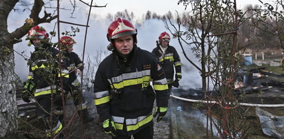 Runął domek na działkach. Zginęła kobieta