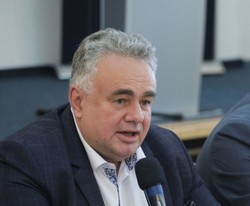 Sakiewicz musi sprostować słowa dot. Rozenka. Jest prawomocne orzeczenie sądu