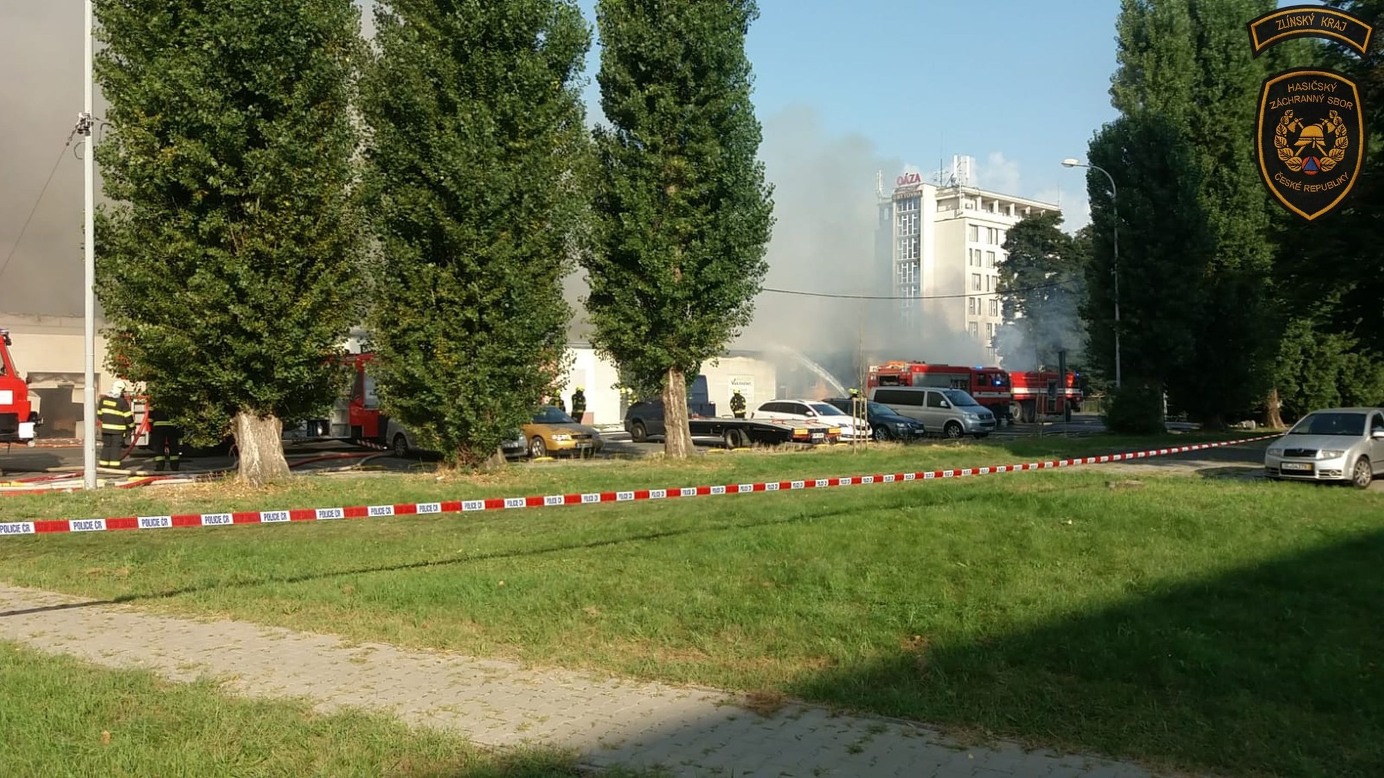 Zásah hasičov v areáli, ktorý dal postaviť Tomáš Baťa.