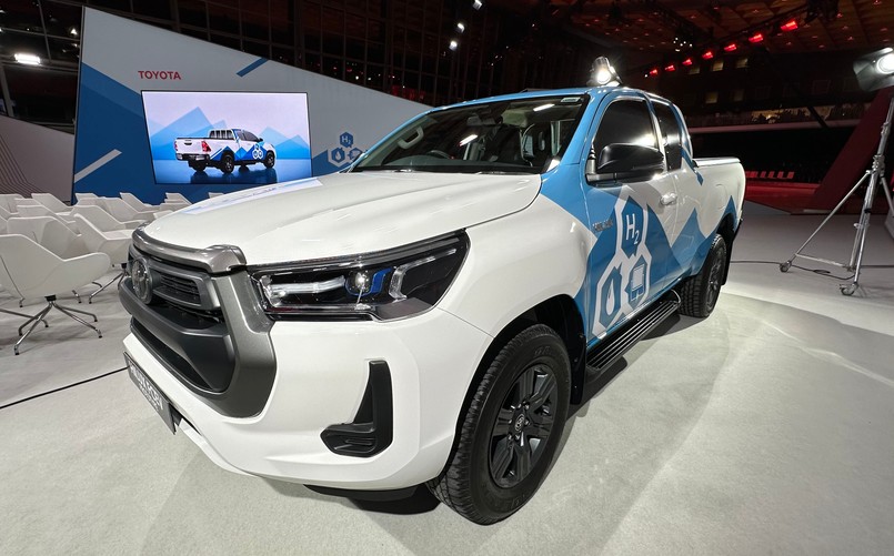 Nowa Toyota H2 Hilux