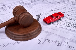 Skonfiskowane pijanym kierowcom samochody zostaną przekazane Ukrainie? Tego chce łotewski minister