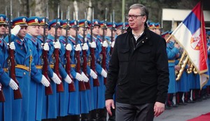 Aleksandar Vučić na smotri vojske