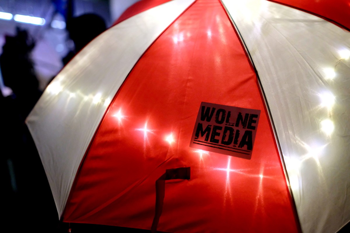 Protest KOD przed Sejmem