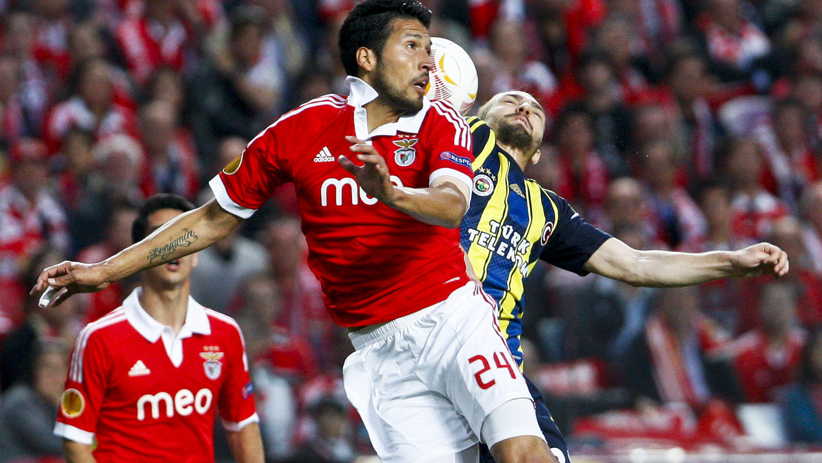 Benfica Lizbona pokonała w rewanżowym spotkaniu półfinału Ligi Europy Fenerbahce Stambuł 3:1 (2:1) i awansowała do finału tych rozgrywek. Zaliczka Turków z pierwszego spotkania, kiedy to wygrali 1:0, okazał się zbyt nikła.