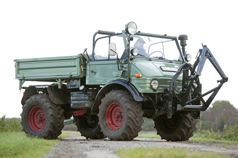 Unimog 406 - klasyk na ciężkie warunki