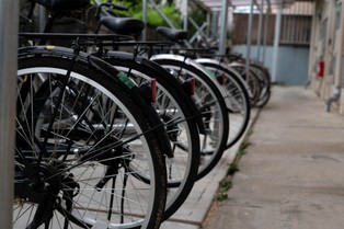 Sezon rowerowy rusza, a rowery miejskie… znikają z ulic! Co się dzieje w polskich miastach?