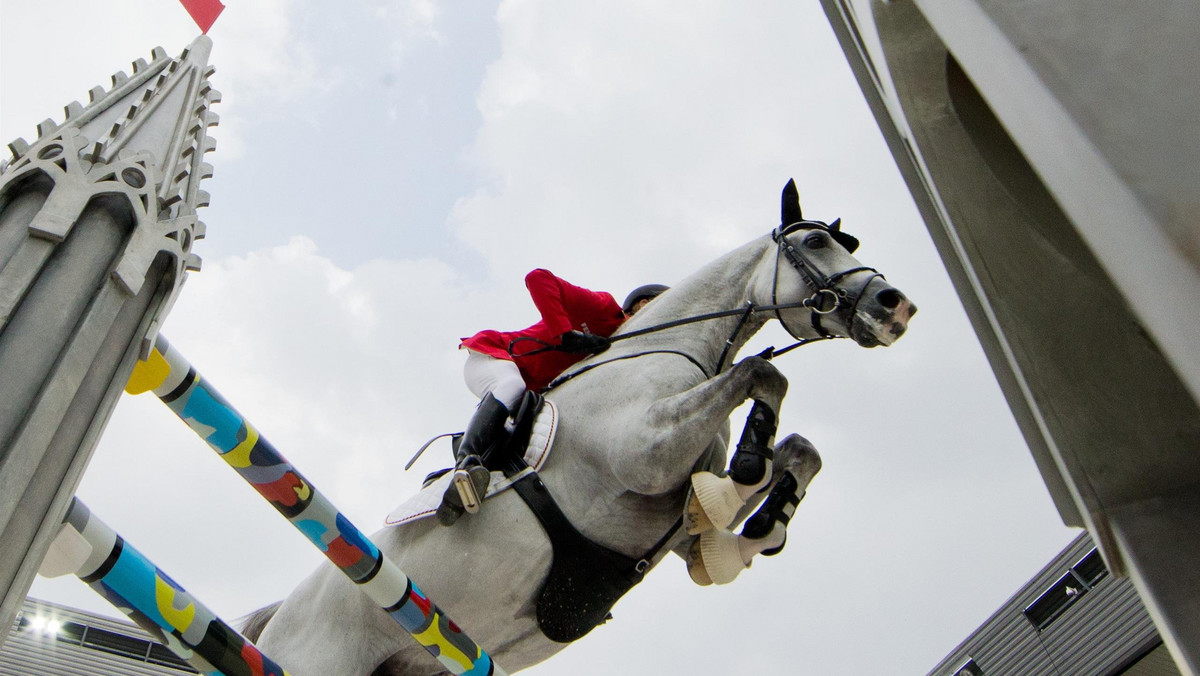 Niecały miesiąc pozostał do rozpoczęcia ligi Longines Global Champions Tour, która w tym roku obchodzi swoje 10-lecie. Mimo, że nie objęte patronatem Międzynarodowej Federacji Jeździeckiej, dla wielu zawodników cykl ten jest ważniejszy, niż typowe rozgrywki sportowe.