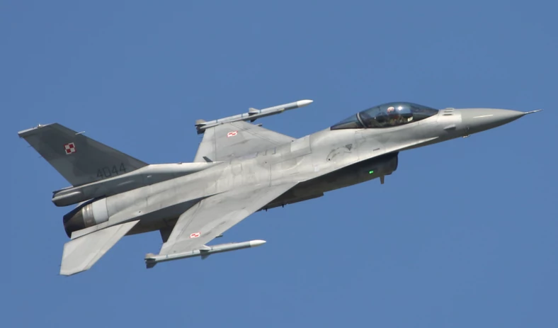 Polski F-16C - dziś te samoloty w pełni korzystają z systemu NATO Link 16