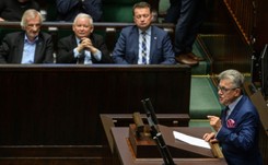 O TK znów nocą w Sejmie, burzliwa debata. 'Stalin dla Kaczyńskiego to podobno idol politycznej skuteczności'