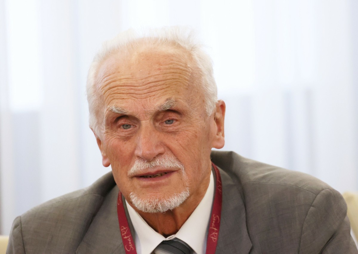 Awantura i przepychanki na sali Trybunału Stanu. Kim jest Piotr Andrzejewski?