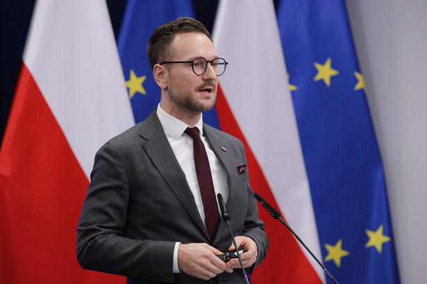 17.03.2023 Warszawa , plac Trzech Krzyzy 3 / 5 . Ministerstwo Rozwoju i Technologii . Minister rozwoju i technologii Waldemar Buda podczas konferencji prasowej na temat nowych srodkow na budownictwo socjalne i komunalne . Fot. Dawid Zuchowicz / Agencja Wyborcza.pl