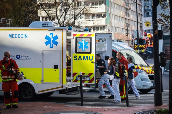 TRAGEDIJA U FRANCUSKOJ Dečak (3) bio bez nadzora 45 minuta, UMRO JE U VRELOM AUTOMOBILU: Sam ušao i ostao zarobljen