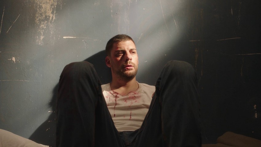 Milan Marić kao Ivan u seriji "Pad"