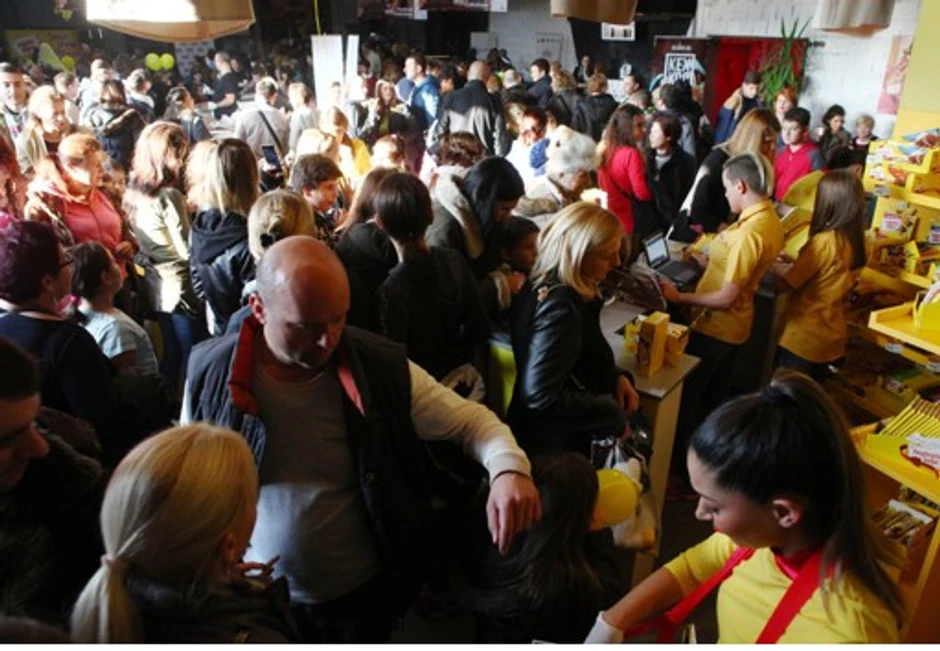 Velike gužve i unutra