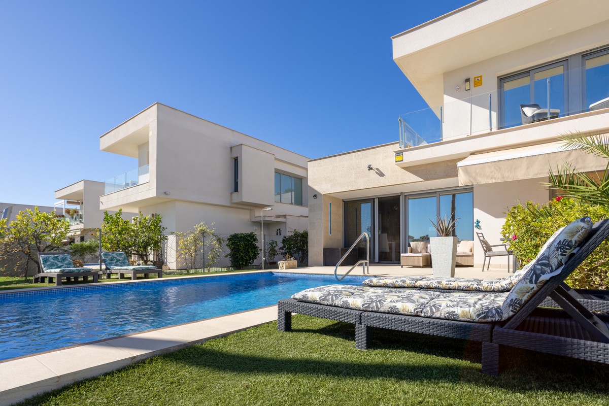 Czy nabytą nieruchomość w umowie dożywocia można sprzedać bez PIT? Jest interpretacja