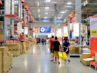 Senatorowie chcą kolejnych zmian w ustawie dot. handlu w niedzielę