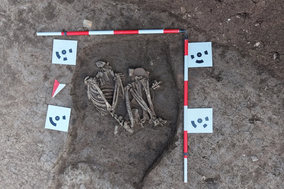 Starčevački grobovi